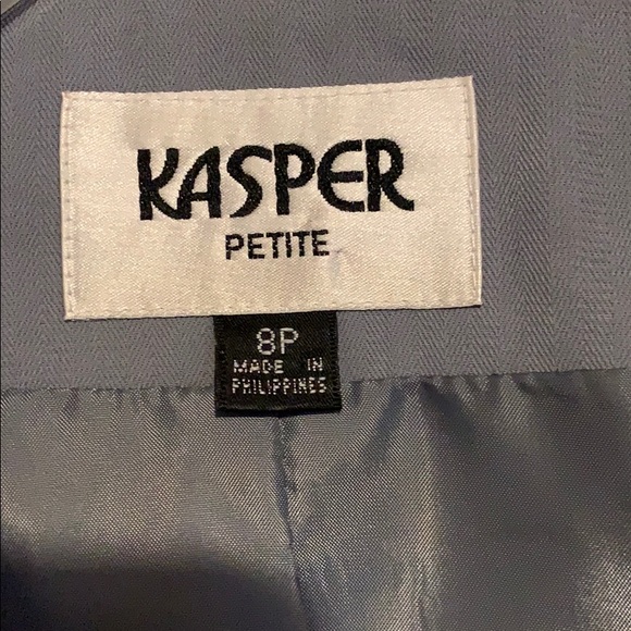 Kasper Gray Suit - Picture 2 of 5